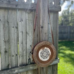 Myra round crossbody